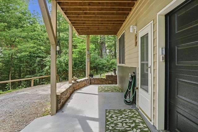 165 Amelia Lane, Blue Ridge, GA 30513
