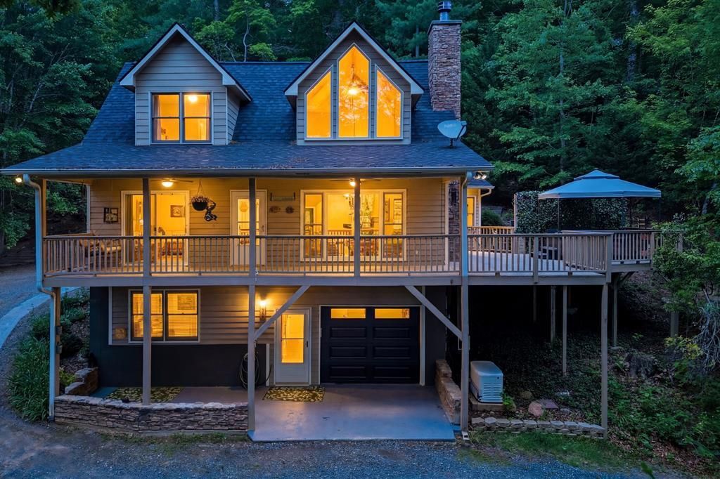 165 Amelia Lane, Blue Ridge, GA 30513