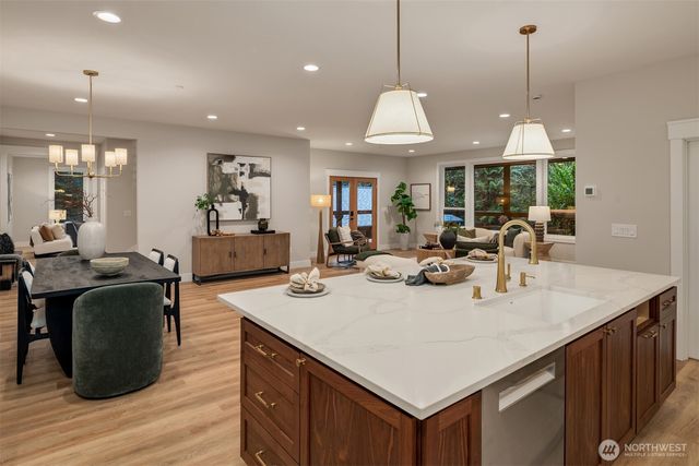 17006 174th Avenue NE, Woodinville, WA 98072