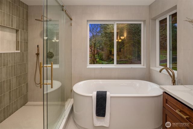 17006 174th Avenue NE, Woodinville, WA 98072