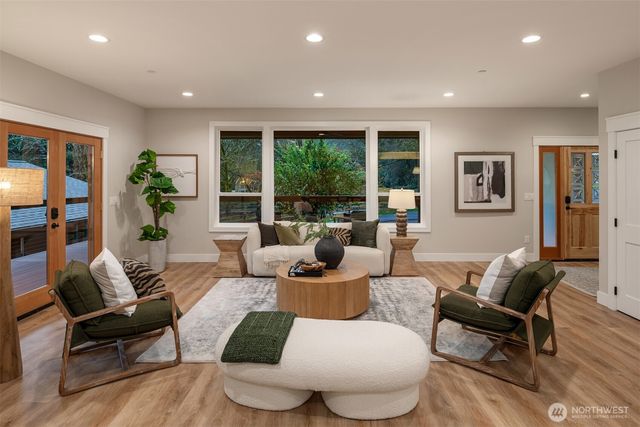 17006 174th Avenue NE, Woodinville, WA 98072