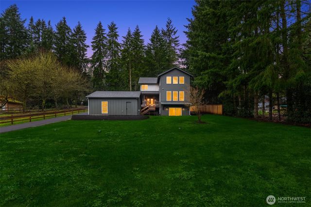 17006 174th Avenue NE, Woodinville, WA 98072