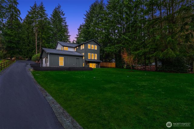 17006 174th Avenue NE, Woodinville, WA 98072