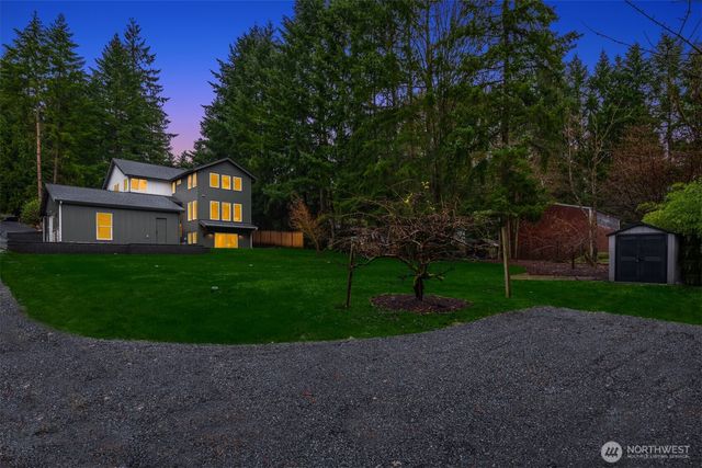 17006 174th Avenue NE, Woodinville, WA 98072