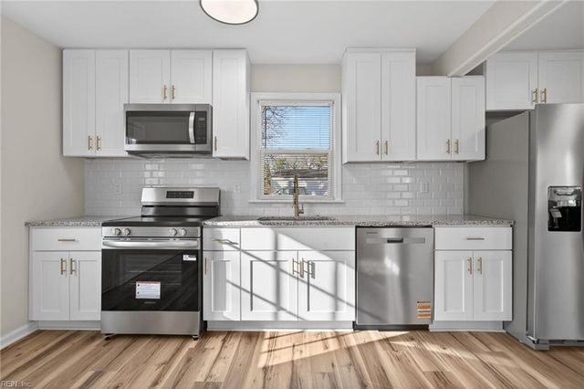 805 Tifton ST, Norfolk, VA 23513