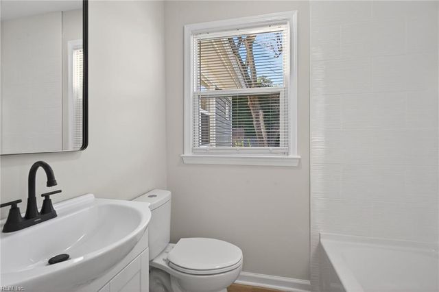 805 Tifton ST, Norfolk, VA 23513