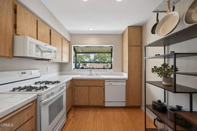 747 Seneca Street C40, Ventura, CA 93001