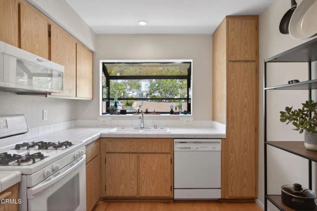 747 Seneca Street C40, Ventura, CA 93001