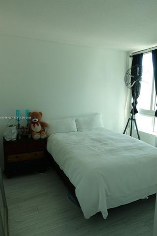 1900 N Bayshore Dr 4403, Miami, FL 33132