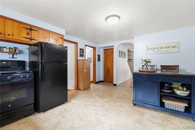 106 Jane Drive, Camillus, NY 13219