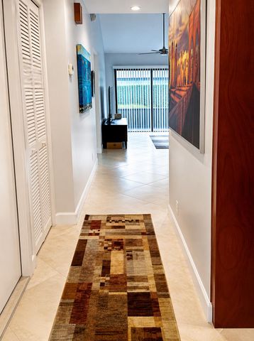 6850 NW 2nd Avenue 18, Boca Raton, FL 33487