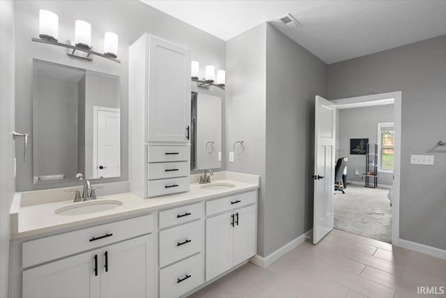 1754 Twin Lakes Circle, West Lafayette, IN 47906