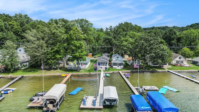 4304 Trails End Road, Orangeville Twp, MI 49333