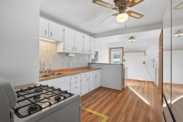 7023 52nd Avenue N, Crystal, MN 55428