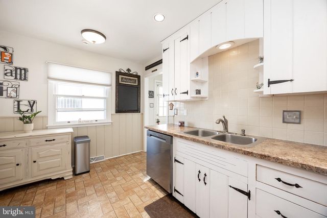 337 HIGHLAND AVE, Downingtown, PA 19335