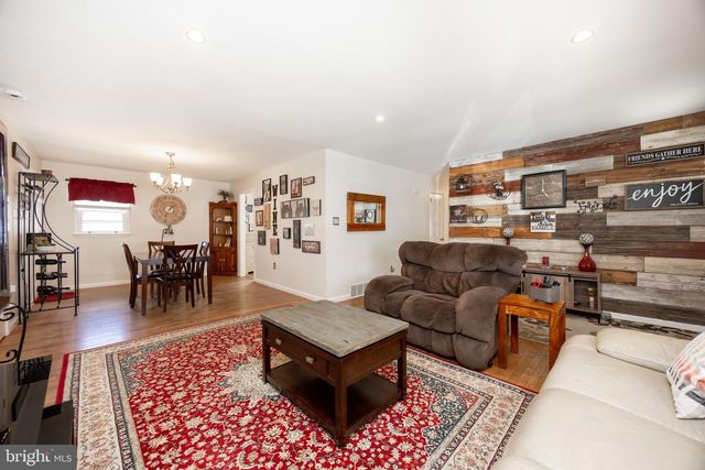 337 HIGHLAND AVE, Downingtown, PA 19335