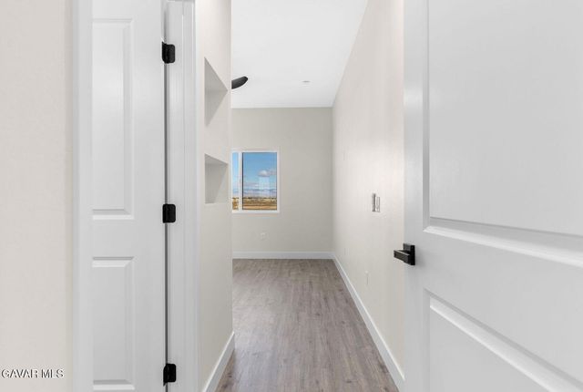 8220 Lewis Avenue, California City, CA 93505