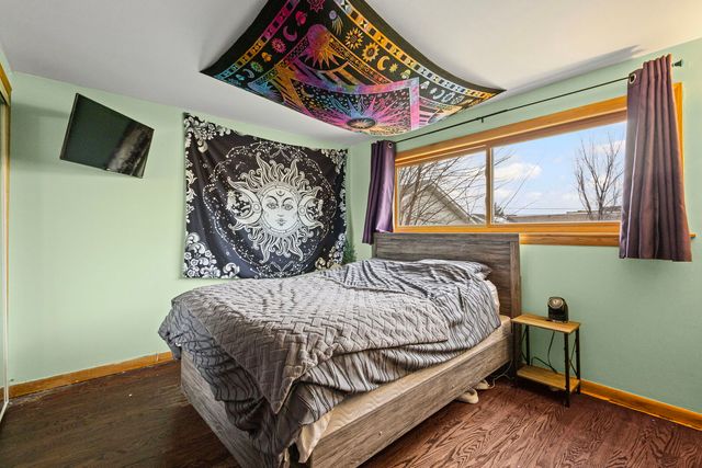 1N742 Forest Avenue, Glen Ellyn, IL 60137