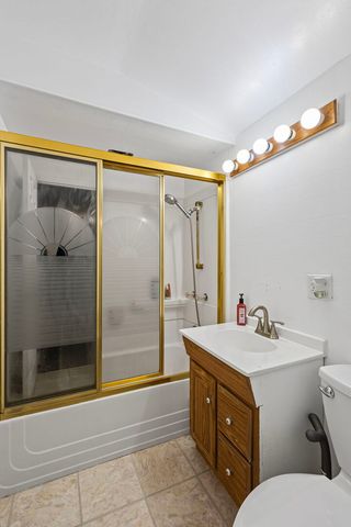 1N742 Forest Avenue, Glen Ellyn, IL 60137