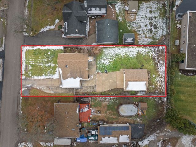 1N742 Forest Avenue, Glen Ellyn, IL 60137