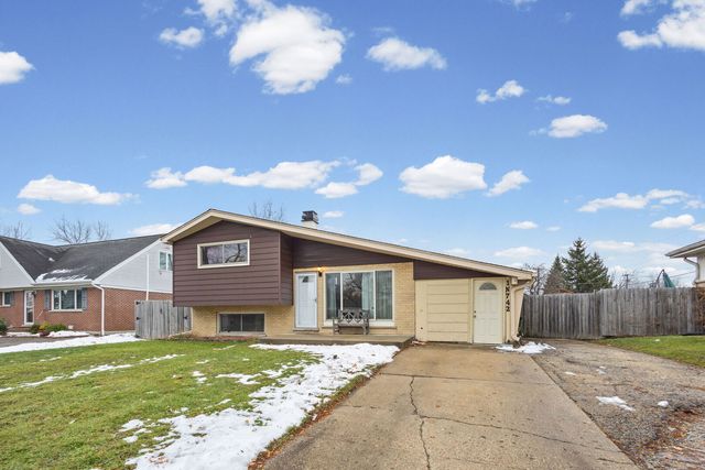 1N742 Forest Avenue, Glen Ellyn, IL 60137