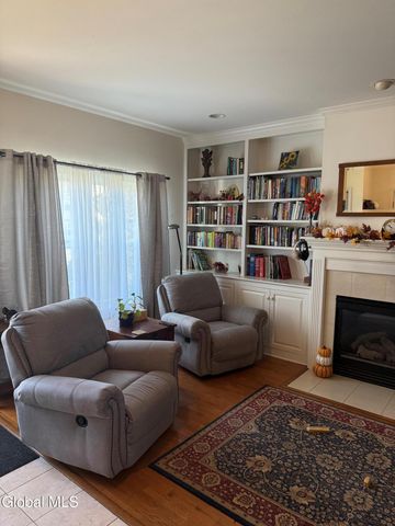 38 Diane Court, Cohoes, NY 12047