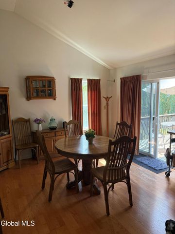 38 Diane Court, Cohoes, NY 12047