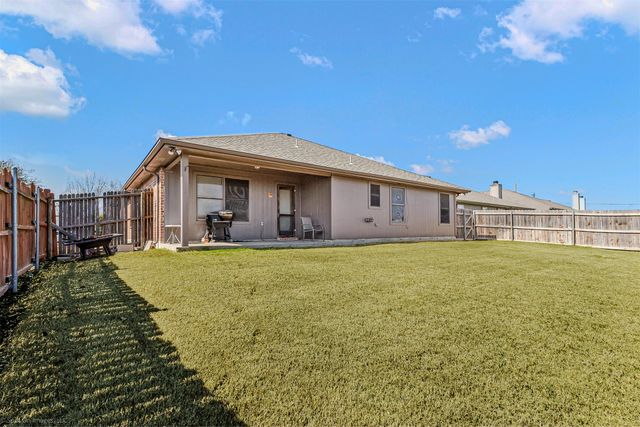 612 Preston Drive, Royse City, TX 75189