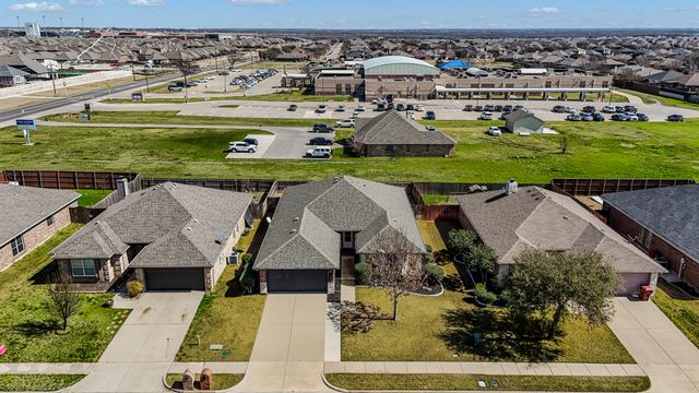 612 Preston Drive, Royse City, TX 75189
