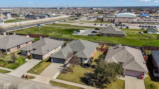 612 Preston Drive, Royse City, TX 75189