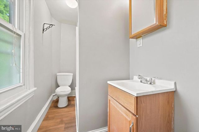 729 E HAVERFORD RD, Ardmore, PA 19003