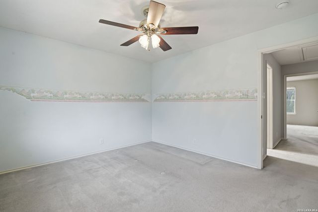 1020 GATE CREEK LN, Schertz, TX 78154