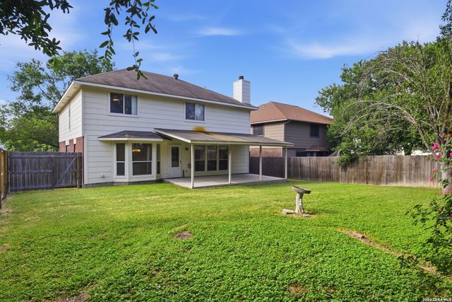 1020 GATE CREEK LN, Schertz, TX 78154