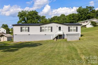 245 Mountain Grove Road, Canton, NC 28716