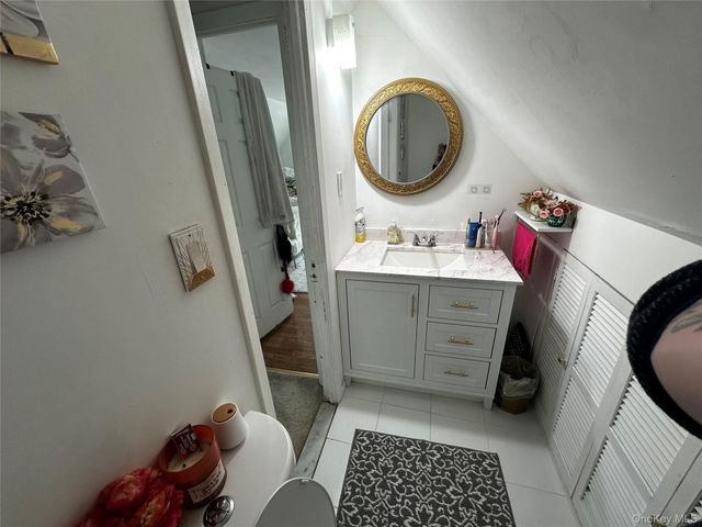 24116 148th Road, Rosedale, NY 11422