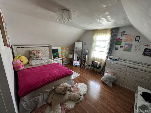 24116 148th Road, Rosedale, NY 11422