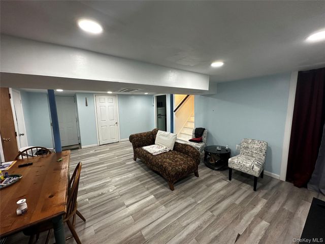 24116 148th Road, Rosedale, NY 11422