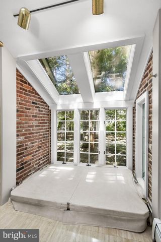 7 E CENTENNIAL DR, Medford, NJ 08055