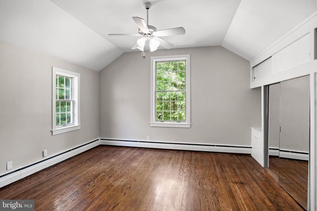 7 E CENTENNIAL DR, Medford, NJ 08055