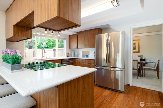 138 Point Fosdick Circle NW, Gig Harbor, WA 98335