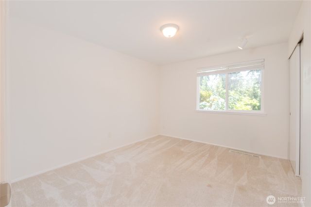 138 Point Fosdick Circle NW, Gig Harbor, WA 98335