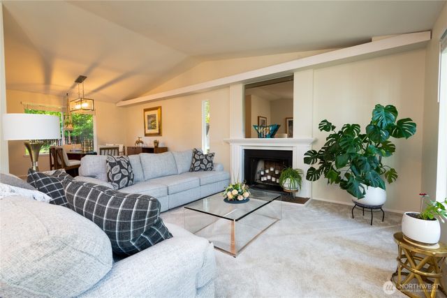 138 Point Fosdick Circle NW, Gig Harbor, WA 98335