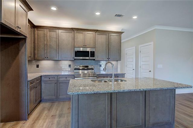 146 Sunflower Circle, Cartersville, GA 30121
