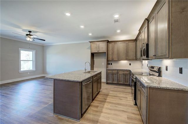 146 Sunflower Circle, Cartersville, GA 30121