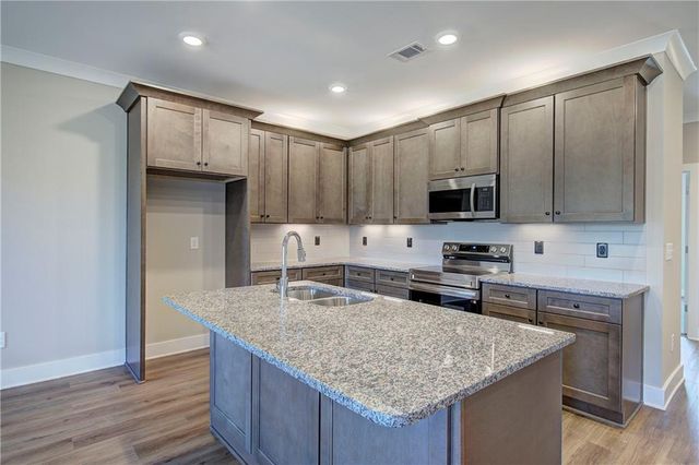 146 Sunflower Circle, Cartersville, GA 30121