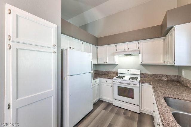 927 Anchor Drive, Henderson, NV 89015