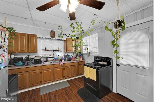 23 COAL ST, Port Carbon, PA 17965