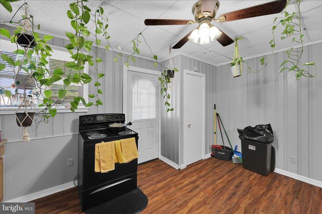 23 COAL ST, Port Carbon, PA 17965