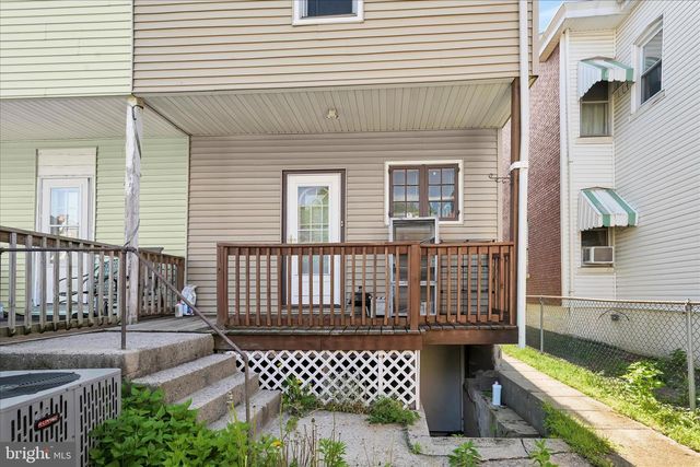 23 COAL ST, Port Carbon, PA 17965