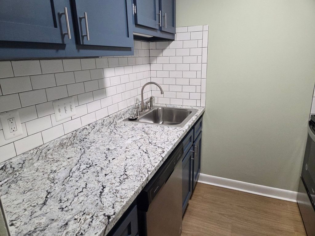368 Lincoln 9, Waltham, MA 02452